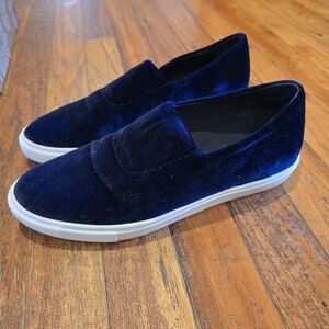 Dress Barn Women's Velvet Flats - Deep Blue